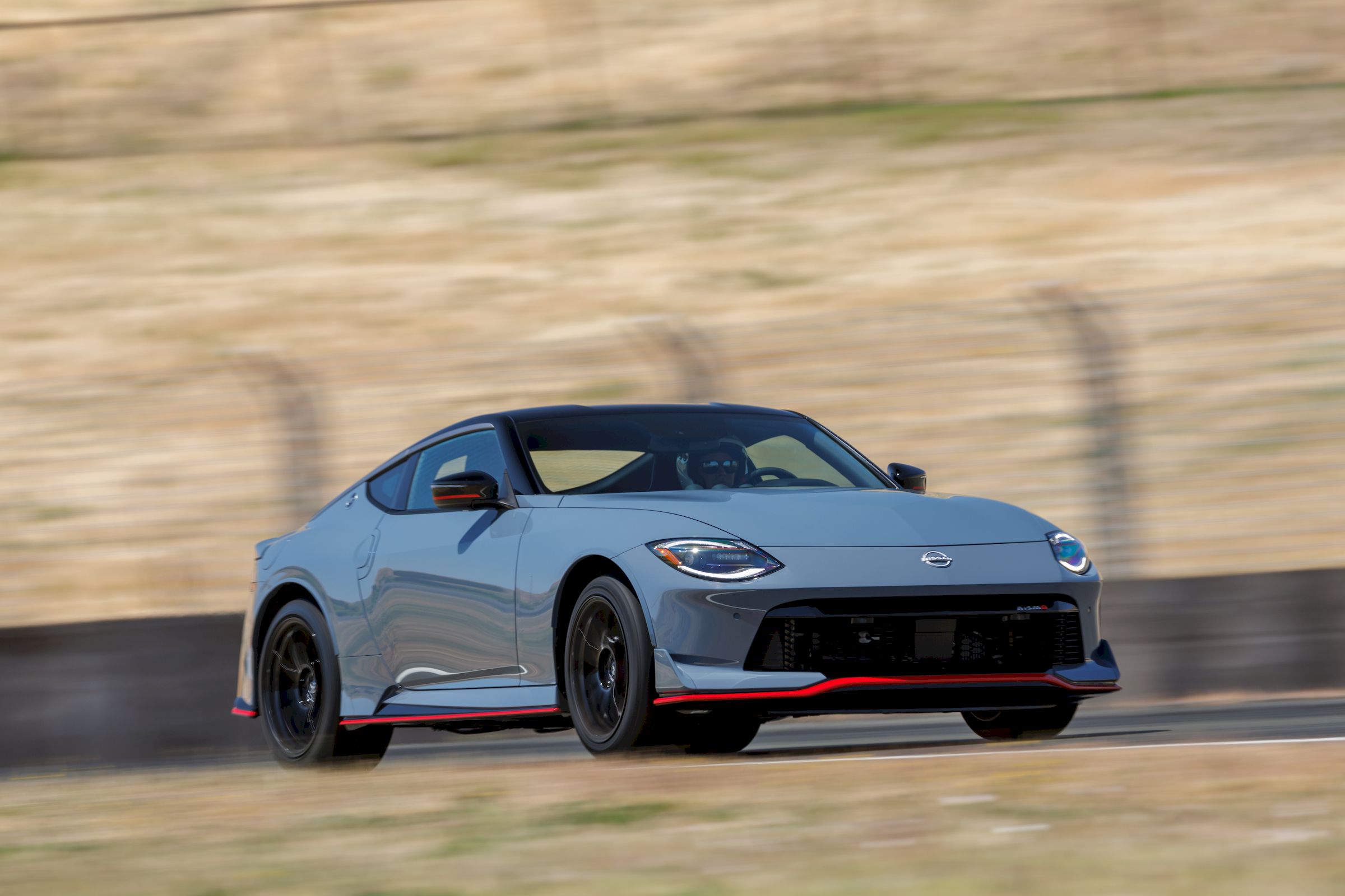 個性豊かなスポーツカー「NISSAN Z NISMO」